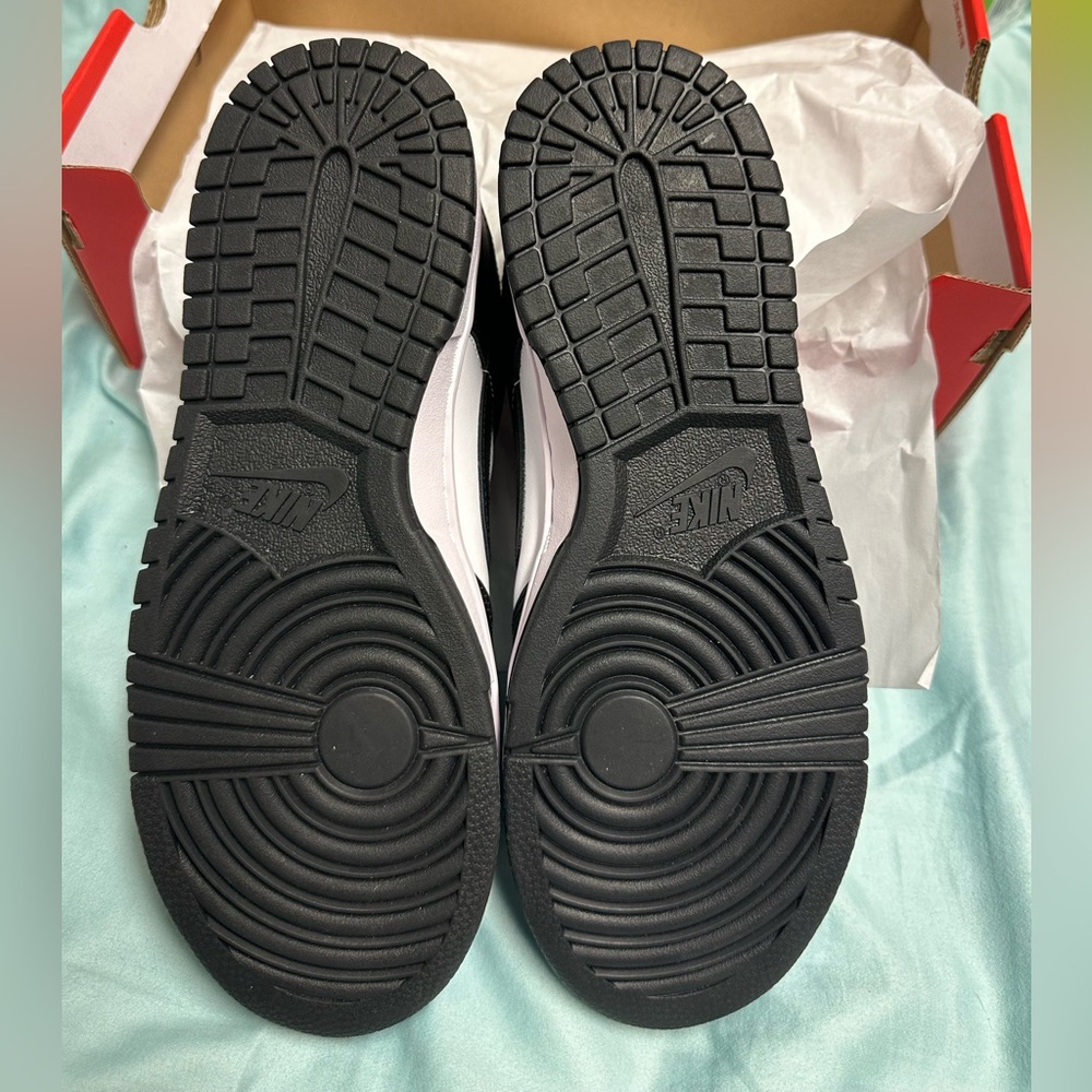 COPY - Panda dunks